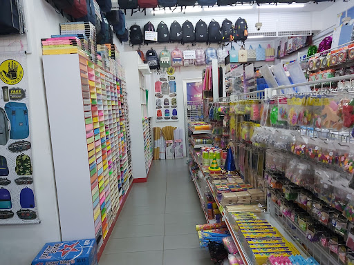 GOLD STAR STATIONERY SDN BHD