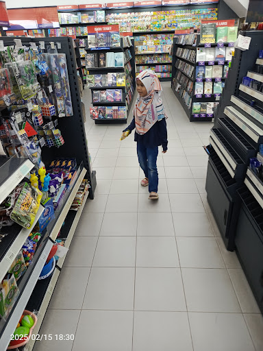 SMO Bookstores Taman Tas