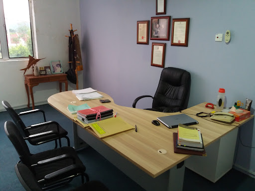 PUSTAKA ALAT TULIS RAUB