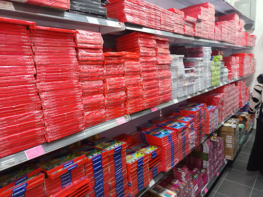 SAM'S CENTER (SAM FAH SDN BHD) MIRI