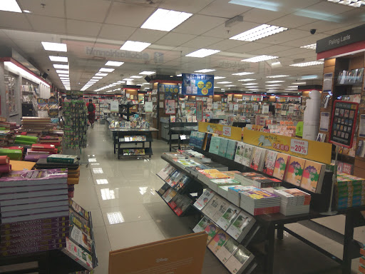 POPULAR bookstore @ Bintang Megamall