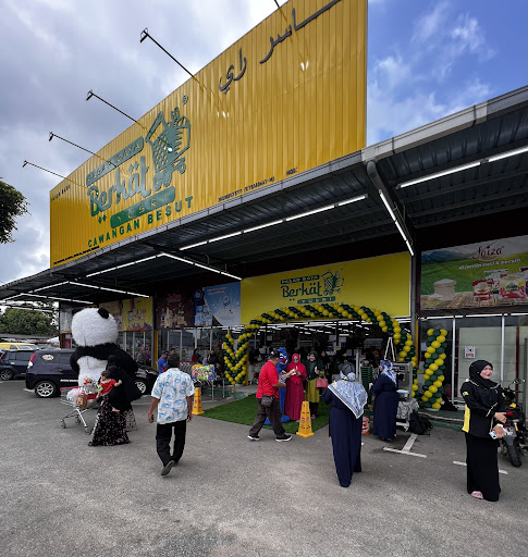 PASAR RAYA BERKAT YUSRI CAWANGAN BESUT